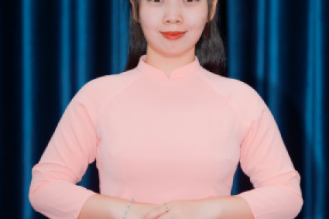 Cô Nguyễn Thị Thùy Linh