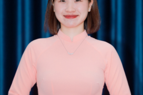 Cô Vũ Thị Tú Vân