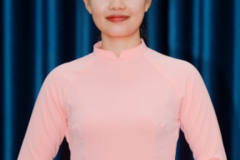Cô Nguyễn Thị Hoa
